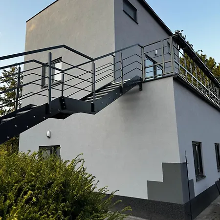 1 Jaegerhaus * Radovesice