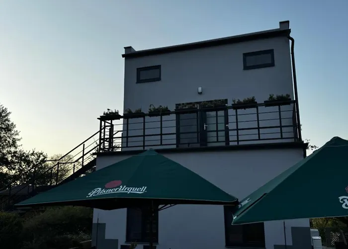 1 Jaegerhaus * Radovesice
